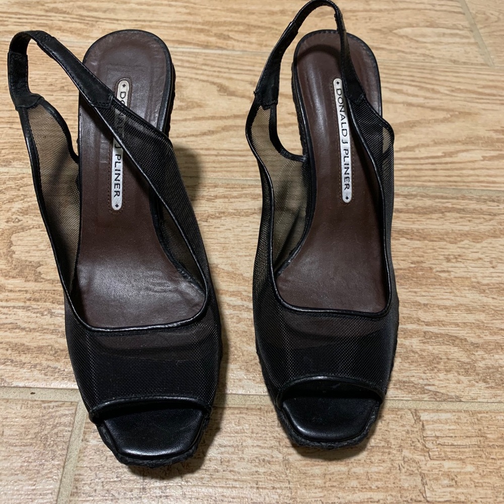 Donald Pliner heeled sandals